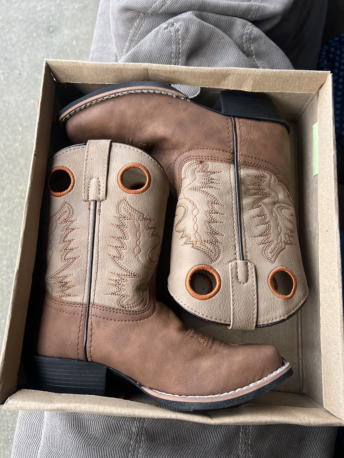 New Boys Boots Size 1.5 