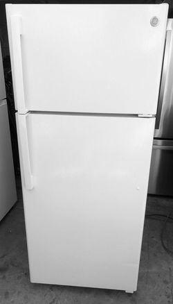 GE Refrigerator