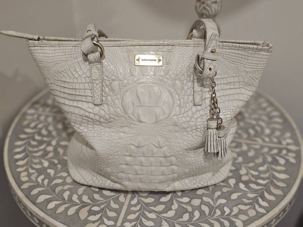 Vintage Brahmin Pearl White Croc Embossed Leather Tote/Shoulder Bag