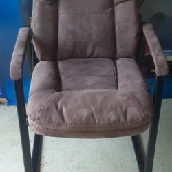 Chair and mirror 