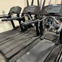Life Fitness 95Ti Treadmills