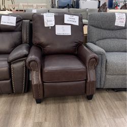 Pollenzo Leather Pushback Recliner