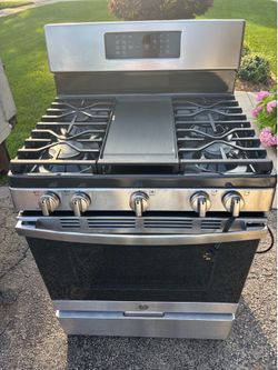 GE gas stove