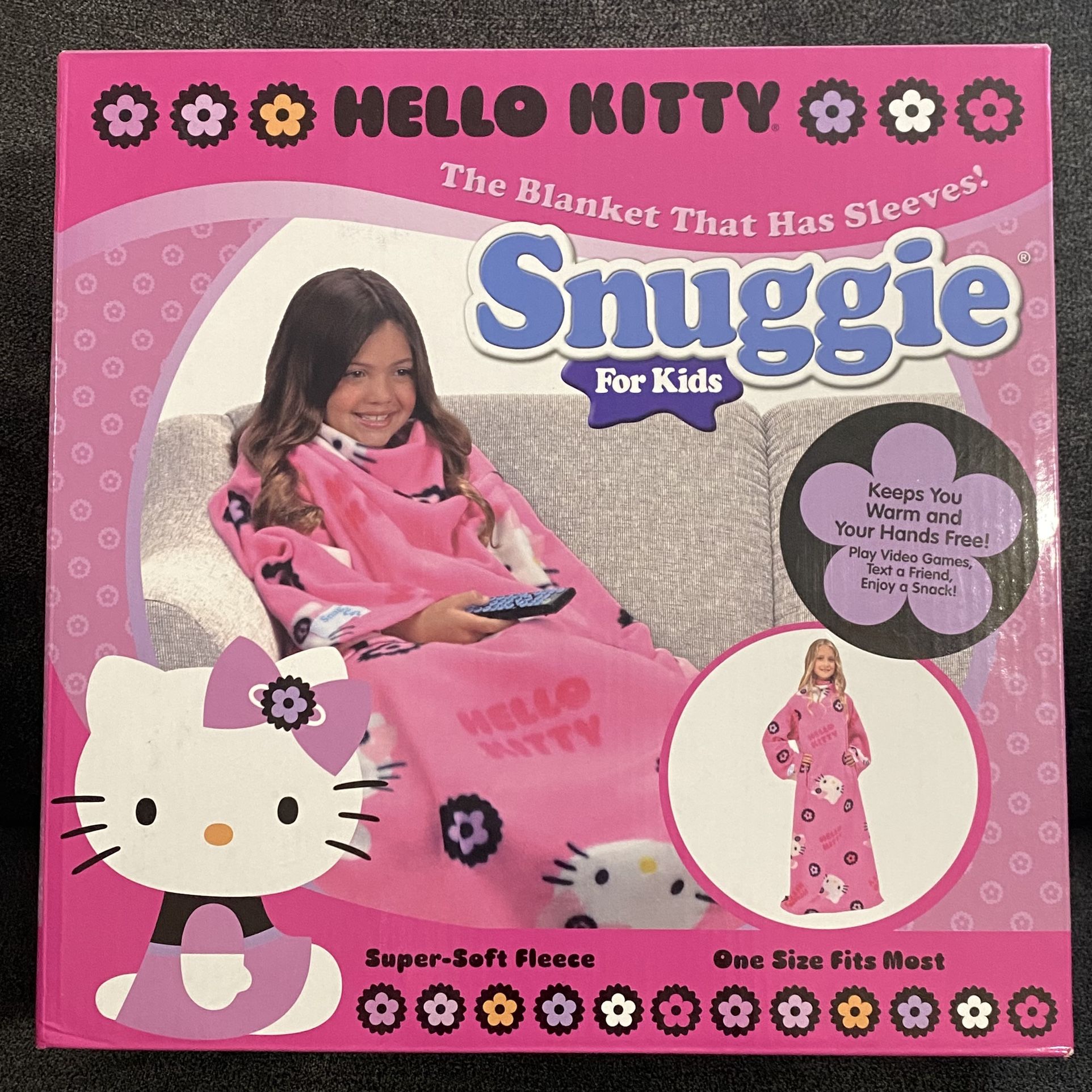 Hello Kitty Snuggie