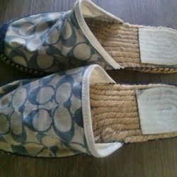 LADIES COACH SLIP IN SIZE (8)