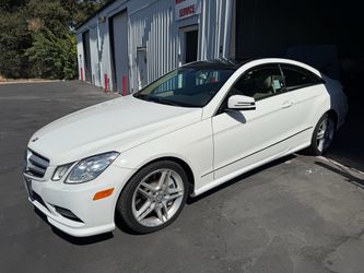Rare 2013 Mercedes E550 V8, White, Pano Roof, One Owner