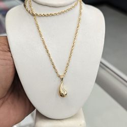 10kt Real Gold Chain And Pendant 
