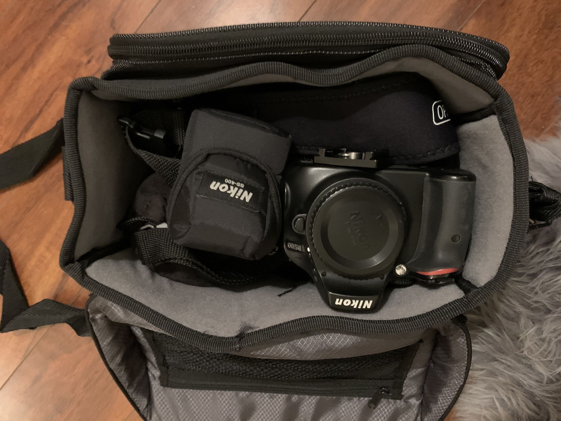 Nikon 5100 camera bundle with 4 lenses PRO level