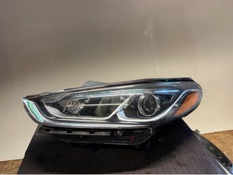 2018-2019 HYUNDAI SONATA LEFT HEADLIGHT HALOGEN