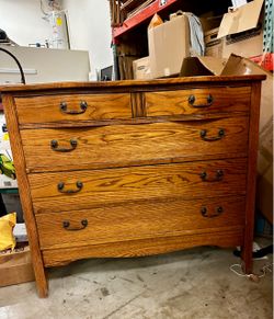 Solid Oak Dresser – Sturdy