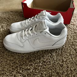 Used Once Pair Of Nike Shoes In Box Mens 13 White On White Like airforce one