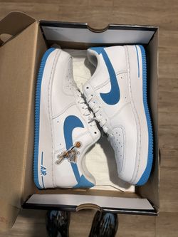 Nike Air Force Bugs Bunny 