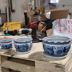 Porcelain Pots