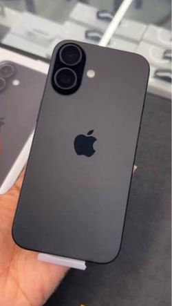 iPhone 16 Plus