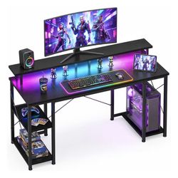 Gaming desk