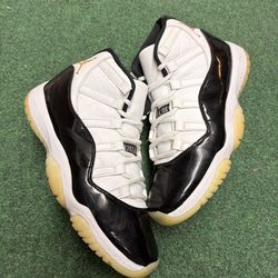 JORDAN 11 DMP GRATITUDE SIZE 10