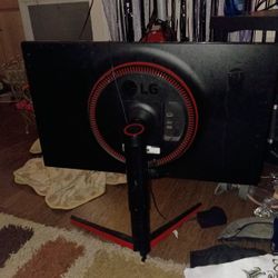32 Inch LG Gamer Screen 