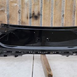 2020-2023 Buick Encore Gx Rear Bumper Cover OEM 