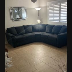 2 Pc Sectional   Free