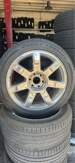 Escalade wheels