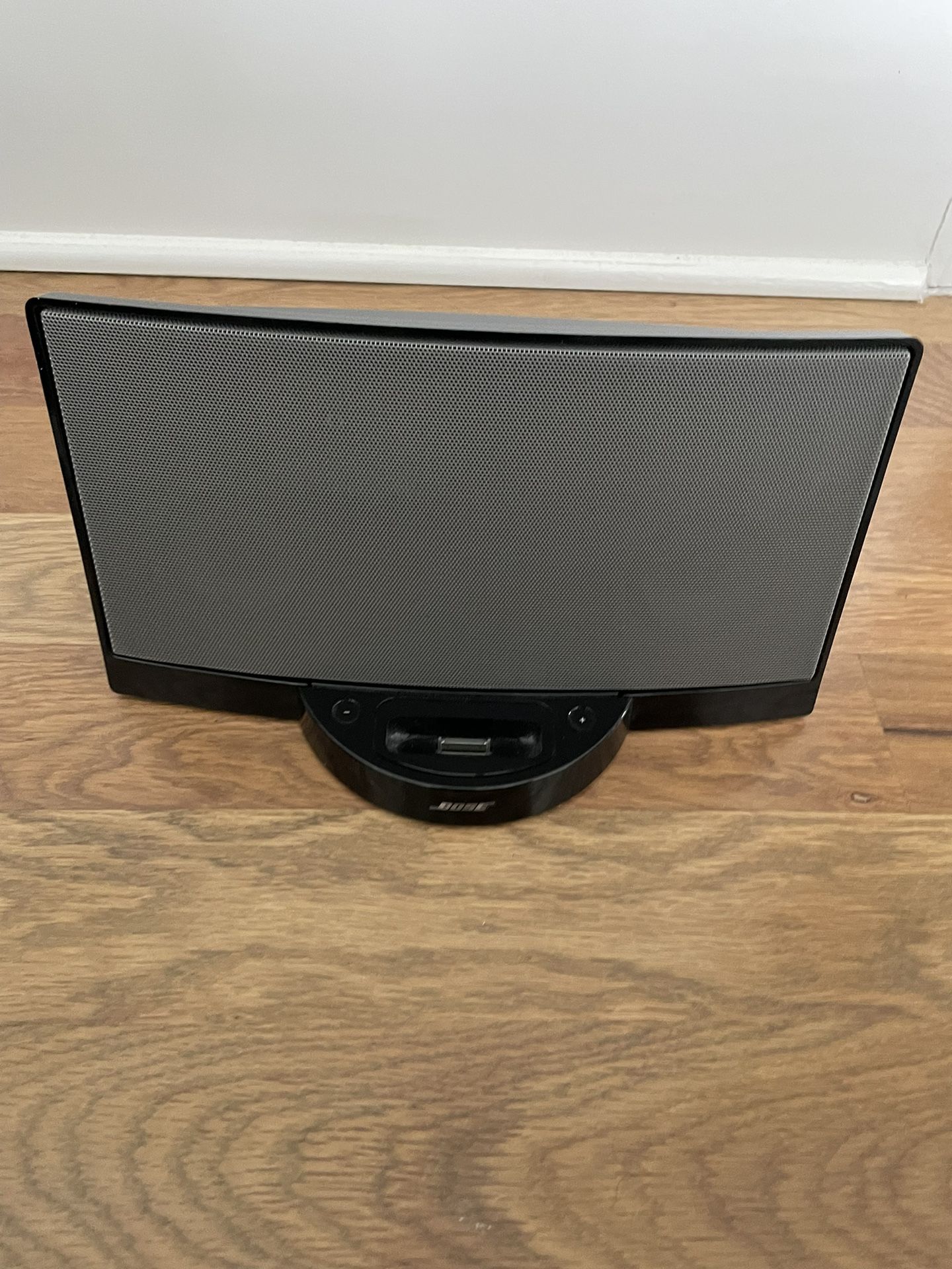 Bose SoundDock with remote 