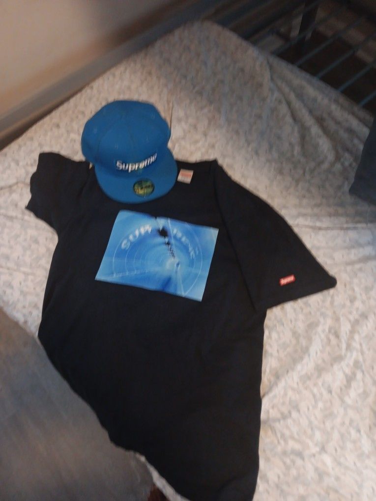 Supreme Shirt And Hat
