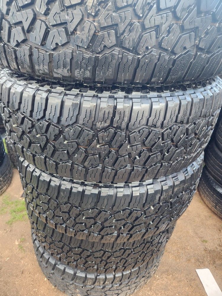 Set Of 4 Tires 275 60 20 
