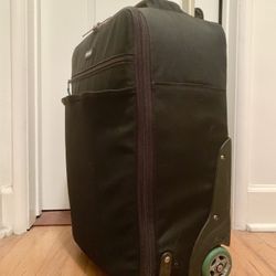 Think Tank "Airport International" Rolling Camera Case