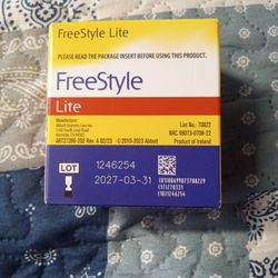 Free style lite Glucose Blood Testing Strips 50 Ct