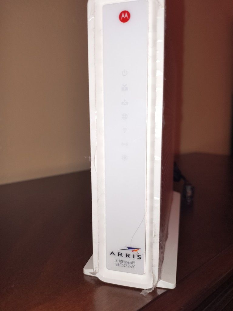 AC1750 DOCSIS 3.0 Cable Modem + WIFI Router (SBG6782)