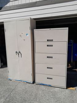 Steal case cabinets 4 pieces