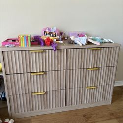 Modern 6-Drawer Dresser – Wood Finish with Gold Handles