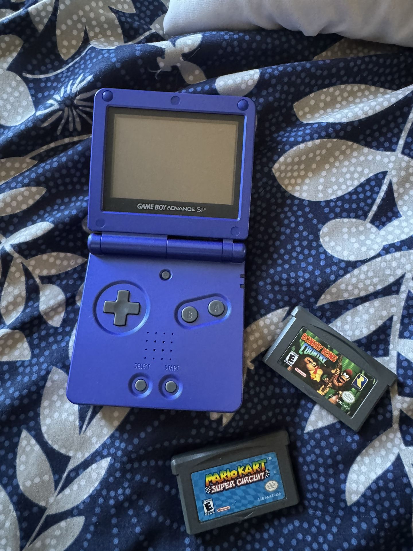 Gameboy Advance Sp + 2 Games