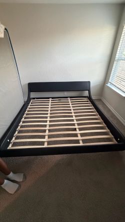 King  wooden Bed Frame