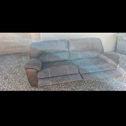 Couch / Sofa / Recliner 
