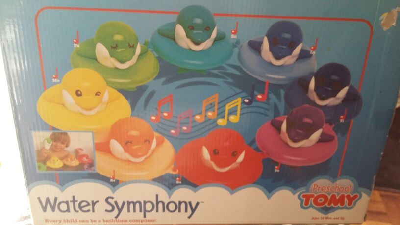 Singing Bath tub toys...