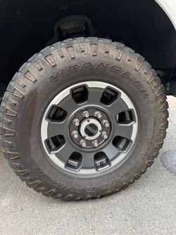 2024 Ford Tremor wheels and tires
