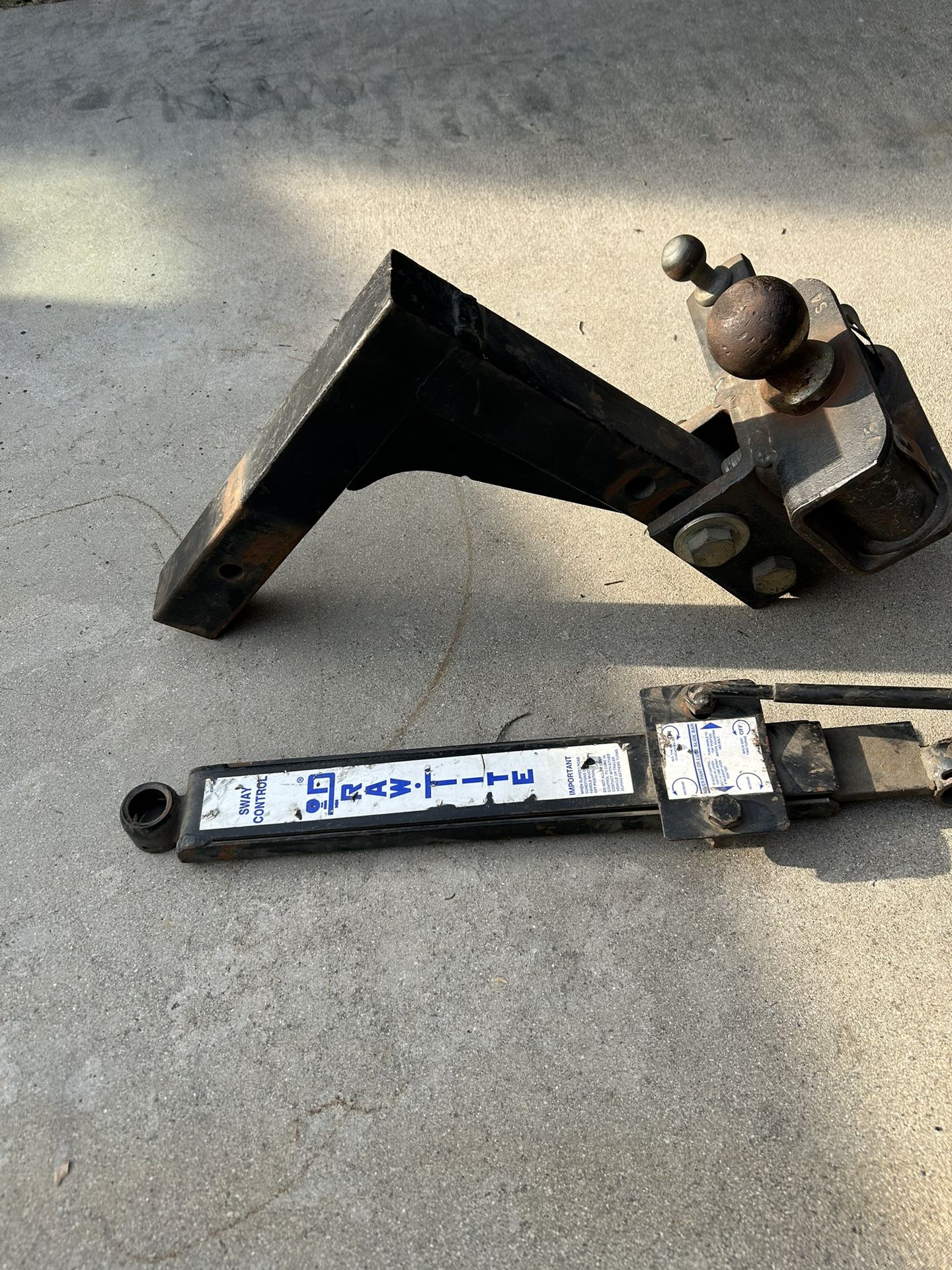 Trailer Hitch and Ball Set Up