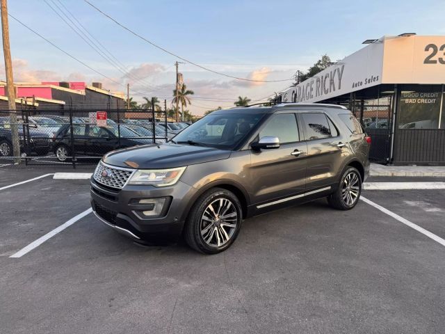 2016 Ford Explorer
