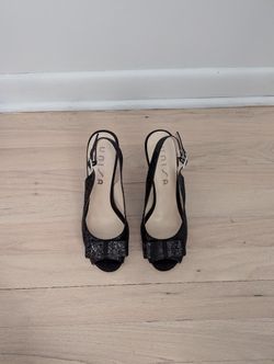 Women's Unisa Sparkly Strap-Back Bow-Front High Heel Shoes Size 8.5