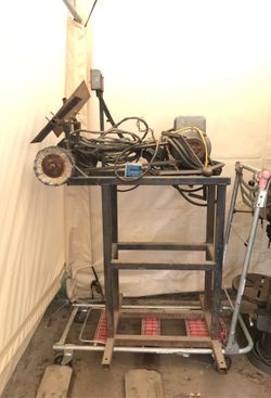 Small polisher 3 horsepower and craftsman drill press