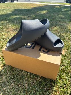 Yeezy Slides