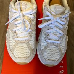 Women’s Nike Shoes 