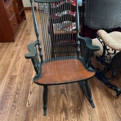 Rocking Chair 