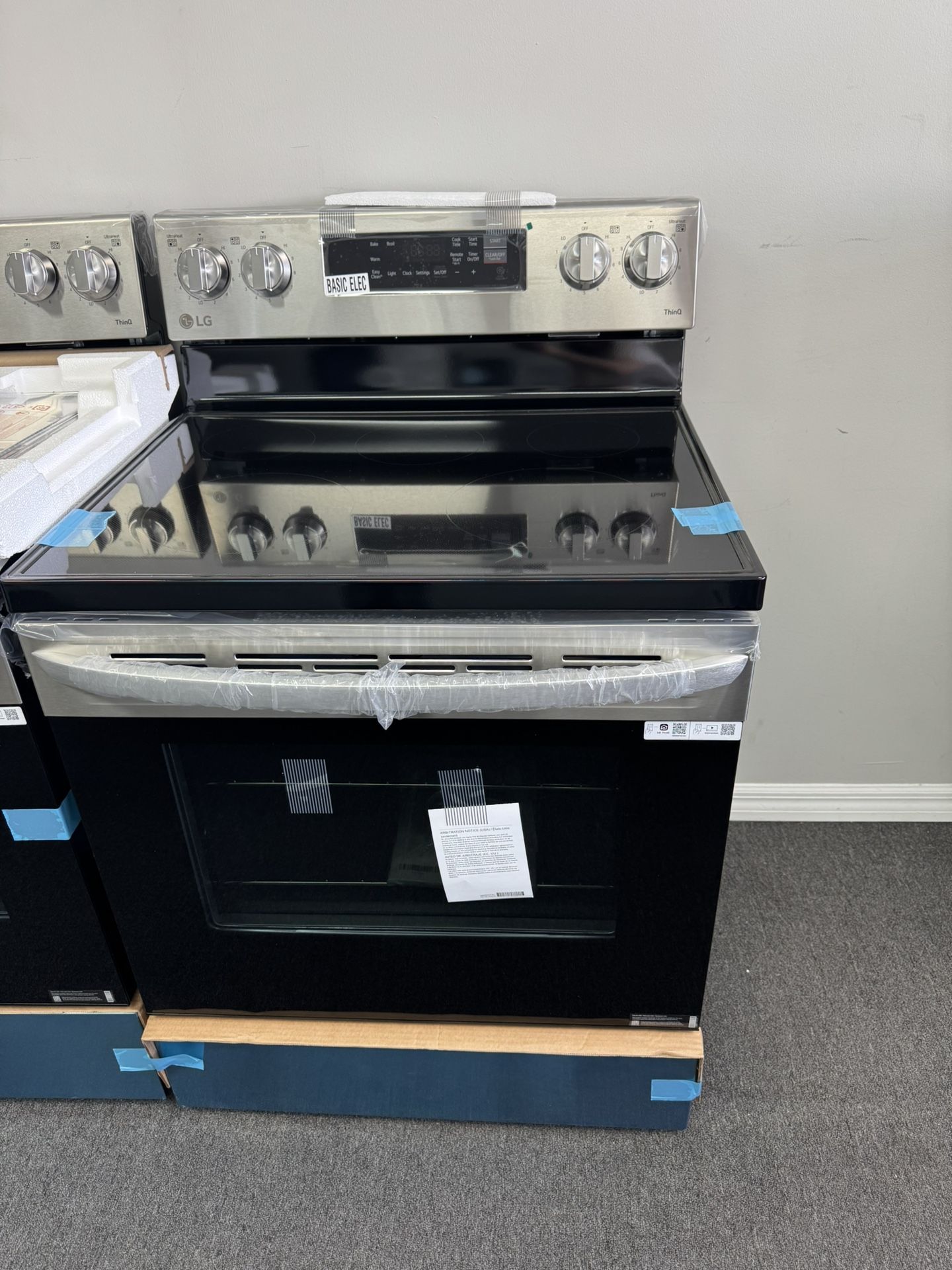 LG Electric Stove
