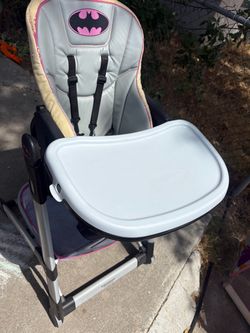 KidsEmbrace 3-in-1 Grow-With-Me High Chair (Batgirl / Pink Batman edition).