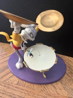 Looney Tunes Spotlight Collection Bugs Bunny #469 of 17,500 broken piece