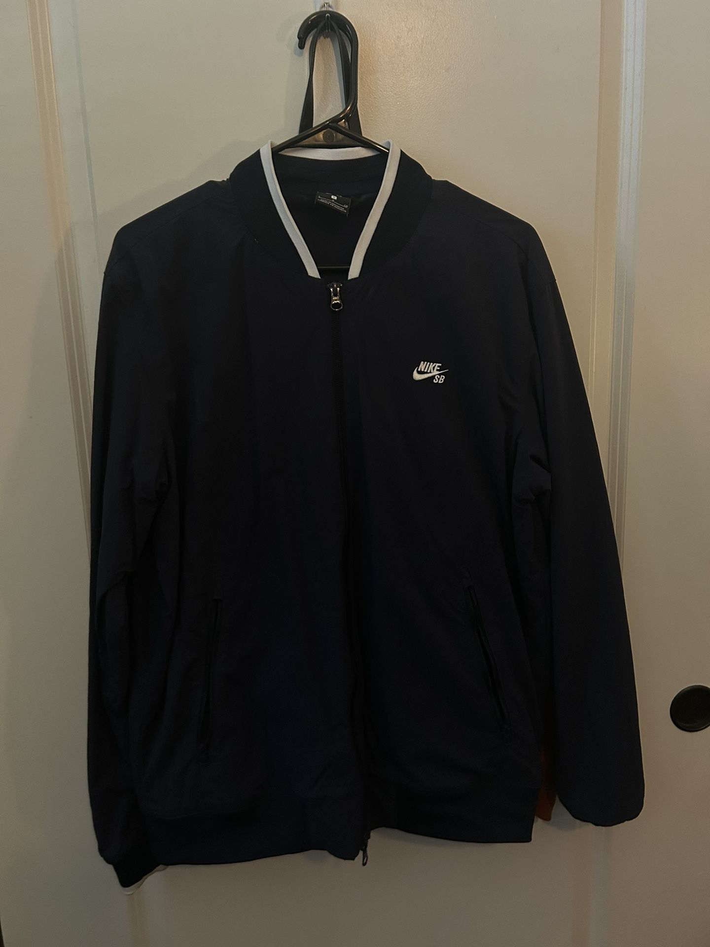 Small Nike SB Jacket