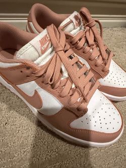 WOMENS DUNKS 6.5