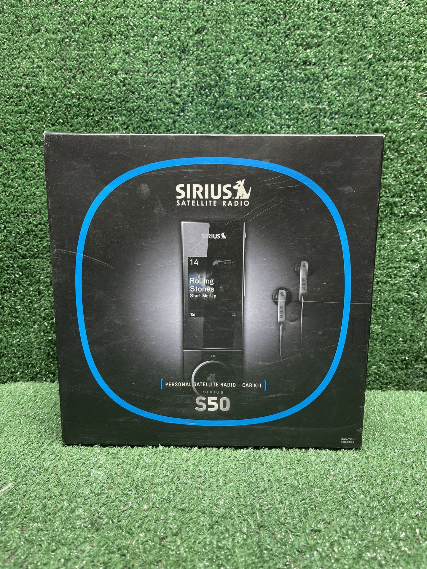 Sirius S50 Personal Satellite Radio Receiver & Car Kit S50TK1XM Dock Mount +.